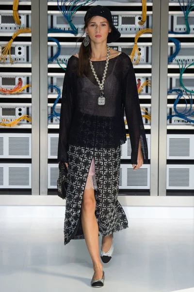 Look 66